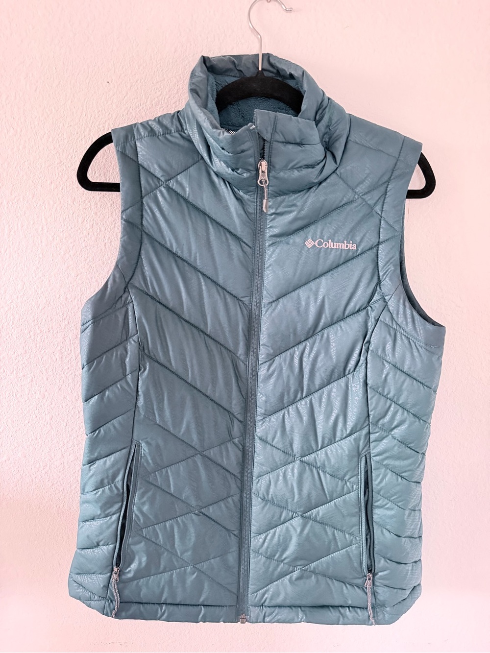 Columbia Women’s Omni-Heat Quilted Puffer Vest Teal M